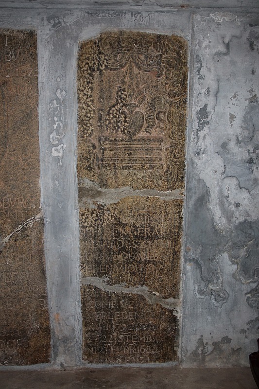 Tombstone of Maria de Vries.